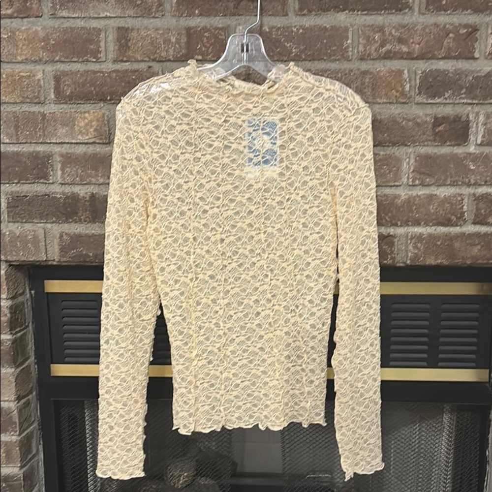 ILLA ILLA Cream Lace mockneck Long Sleeve Top Size M NWT